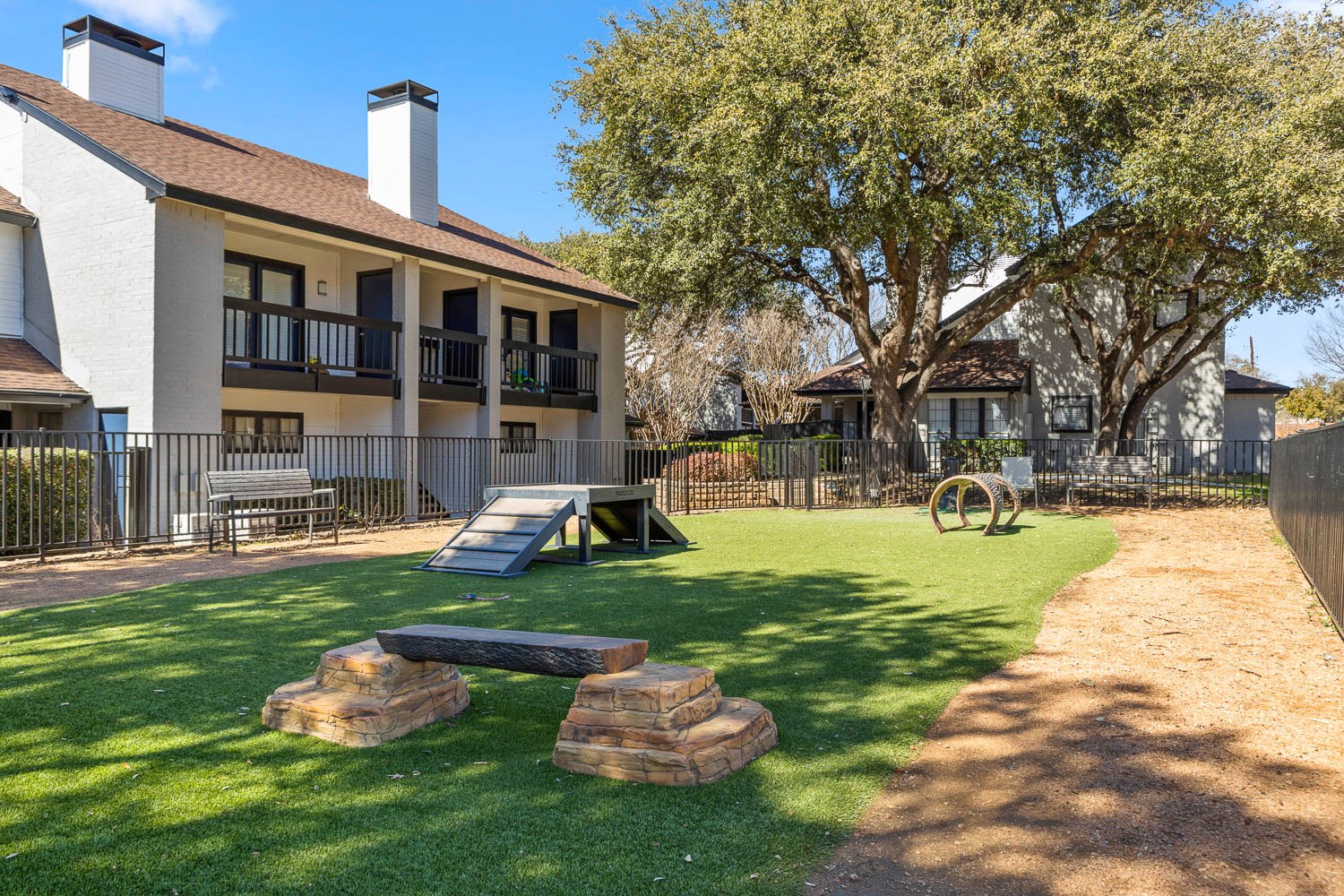 Embry Apartment Homes Image 14